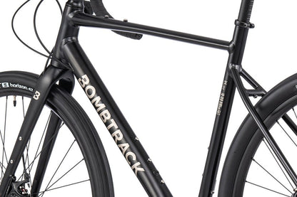 14_BT_MY24_Audax_AL_matt_black_frame
