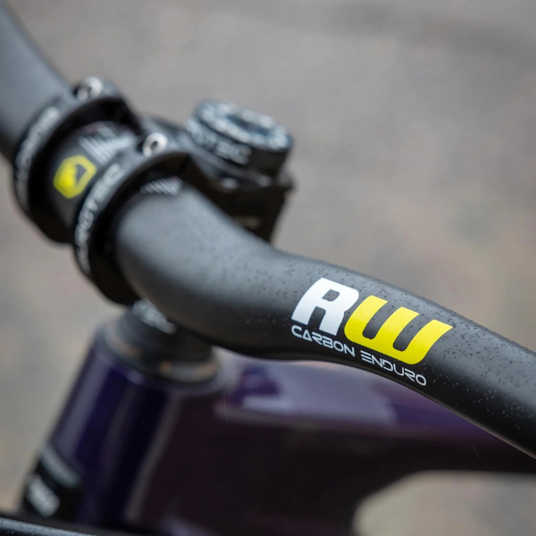 Carbon Enduro Bar