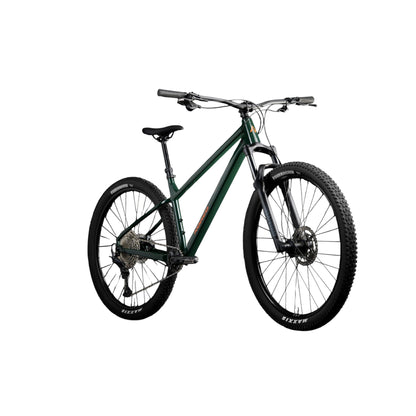 my25-charger-a1-sage-slate-beauties-quarter-front-xl