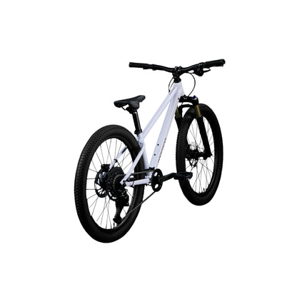 my25-charger-youth-24-ice-white-beauties-quarter-rear-xl