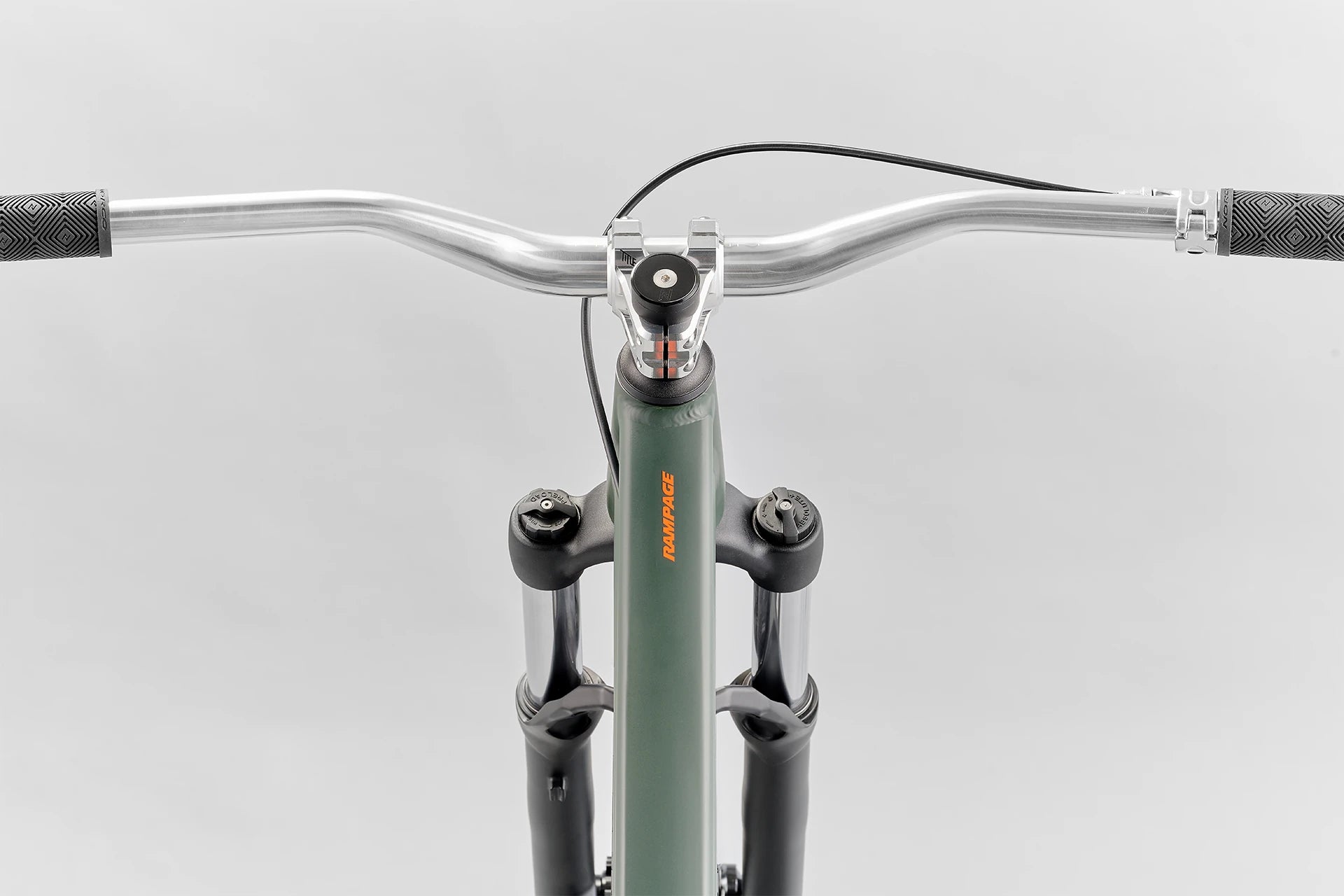 my25-rampage-1-m26-sage-slate-pov-xl