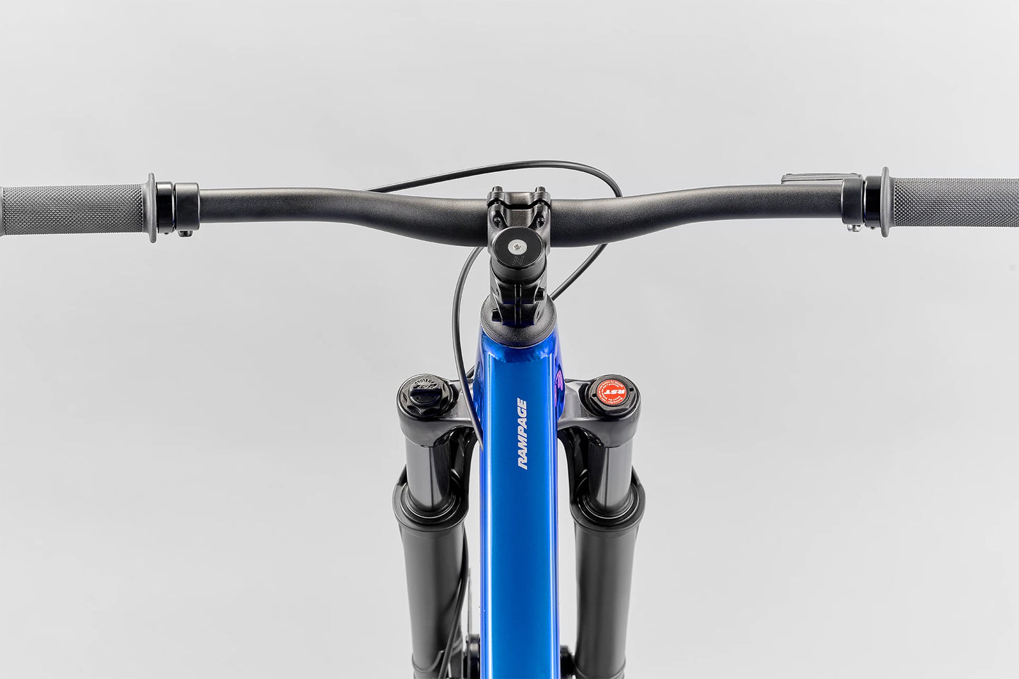 my25-rampage-s24-radiant-blue-pov-xl