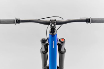 my25-rampage-s24-radiant-blue-pov-xl